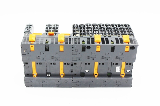 Funcionamiento de Intel Celeron 266 del MÓDULO de la CPU del SISTEMA PLC de X20CP3484 B&R X20 con el procesador adicional de la entrada-salida