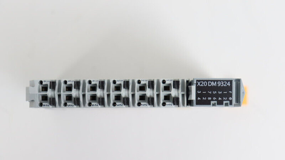 Módulo mezclado de Digitaces del SISTEMA del Plc X20 de la automatización de X20DM9324 B&amp;R con 8 entradas y 4 salidas