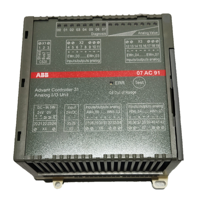 07AC91 GJR5252300R0101 ABB AC31 Módulo de E/S analógico 8AC 24VDC CA U/I de 12 bits + señal