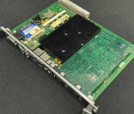 GE IS215UCVGM06A Tableros y control de la turbina Mark VI IS200 PLC de control industrial