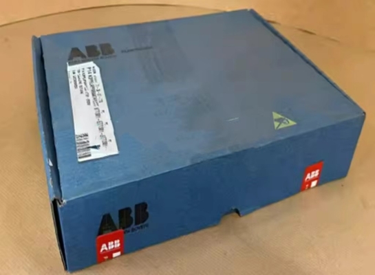 El módulo de acoplamiento ABB 87TS01E GJR2368900R2340