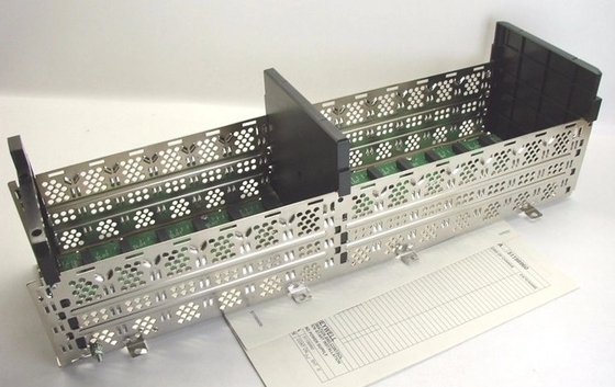 TC-FXX172 Honeywell Experion 17 Chasis de rack de ranura para piezas DCS Nuevo.