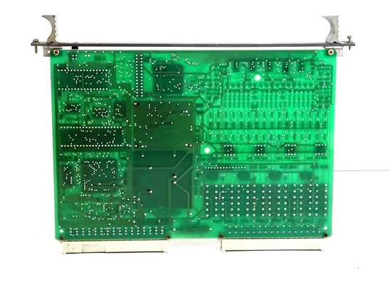 ABB 81AB03B-E GJR2392500R1210 Módulo de control de placa de salida binaria
