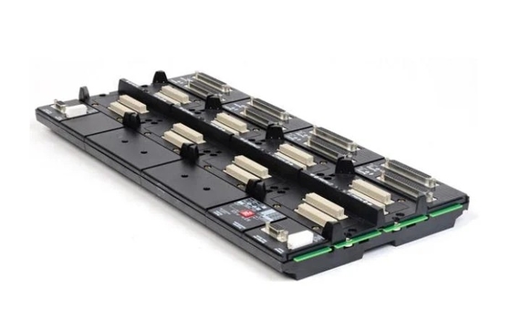 Foxboro P0926HF Standard 200 Series Baseplates 0A Identificación de la placa base Proporciona el módulo montado en el tren DIN