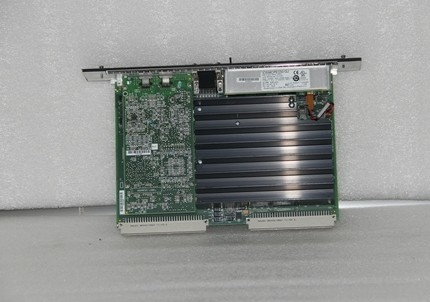 GE IC698CPE030 PACSystems RX7i Controlador Unidad central de procesamiento para sistemas PLC
