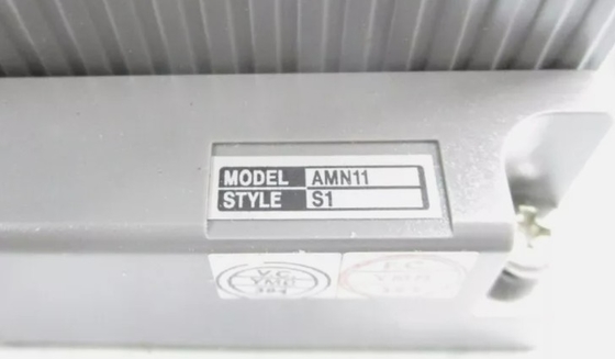 AMN11-S1 YOKOGAWA Nido para entrada y salida de señal analógica módulos de I / O módulo PLC 16 rack de ranuras