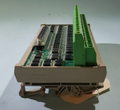 IS210DTCIH1A GE Simple Cantact Input con panel de terminales de aislamiento de grupo Mark VI Serie DIN-rail
