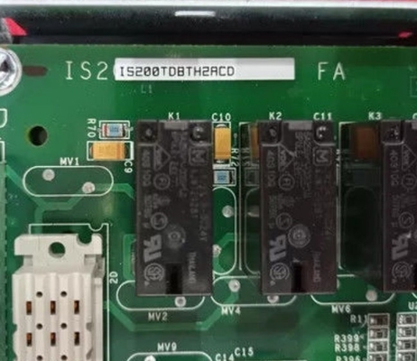 IS230TDBTH2A GE Discrete Input / Output Terminal Board TMR DIN Soluciones de control de turbinas para módulos ferroviarios