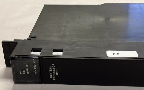 IC697CPM915 GE 32 MHz 32 bits Procesador central de punto flotante Unidad de memoria de 1 Mbyte