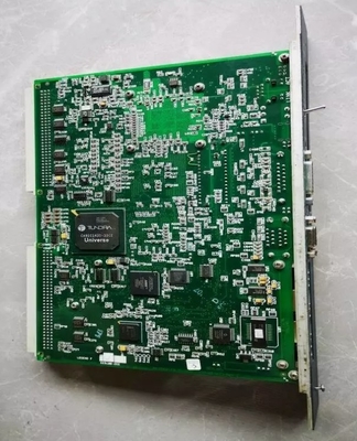 IC698CPE010 Unidad central de procesamiento de GE CPU se comunica con I / O y módulos de opción inteligente 300MHz Celeron Microprocesador
