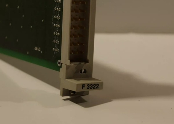 F3222 Interruptores de proximidad del módulo de entrada HIMA de 8 canales