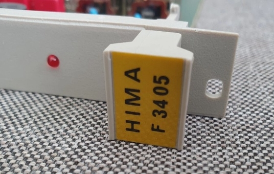 F3405 HIMA Panel de control de control del amplificador de 4 canales con relé seguro de fallo
