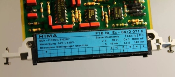F6204 HIMA Módulo de control automático de mejora de la eficiencia Controlador de sistema Módulo de alimentación