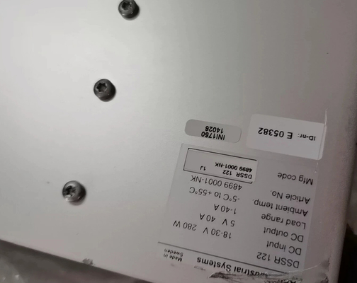 DSSR122 48990001-NK ABB Unidad de suministro de energía 24 VDC Sistemas de automatización de módulos PLC
