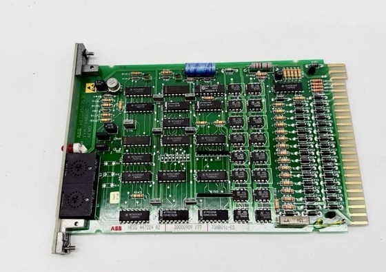 70AB01C-ES HESG 447224 R2 Tabla de control del módulo de salida binario ABB
