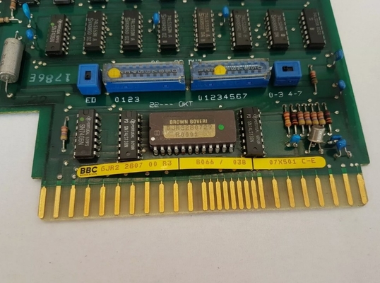 07XS01 GJR2280700R3 ABB Sistema de control de módulos de control de control por control por PLC