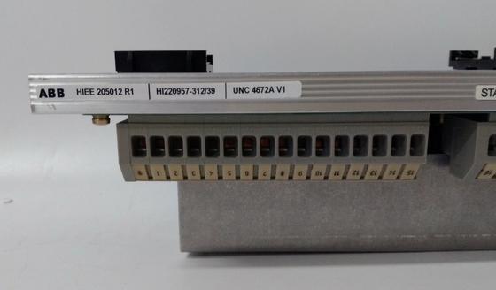 Tarjeta de medición analógica ABB UNC4672AV1 HIEE205012R0001