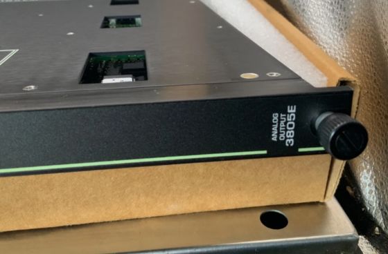 Módulo de la salida analógica de Invensys Triconex 3805E