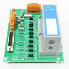 Modulo de interfaz serie Honeywell MC-TSIM12 con puertos EIA-232/422/485, conforme con el CE, firmware de fábrica
