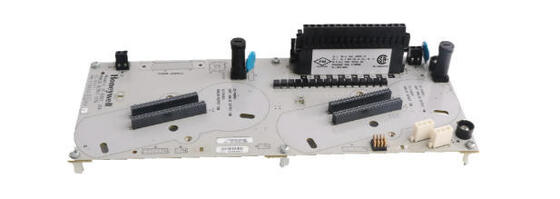 DC-TUIO31 Componente del terminal general de E/S de Honeywell (IOTA) 24Vdc 110mA Módulo IOTA no redundante