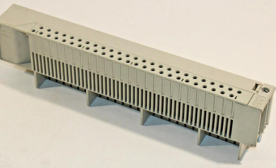 DSTF620 Conector de proceso ABB TF620 | Módulo de E/S programable resistente para entornos industriales hostiles
