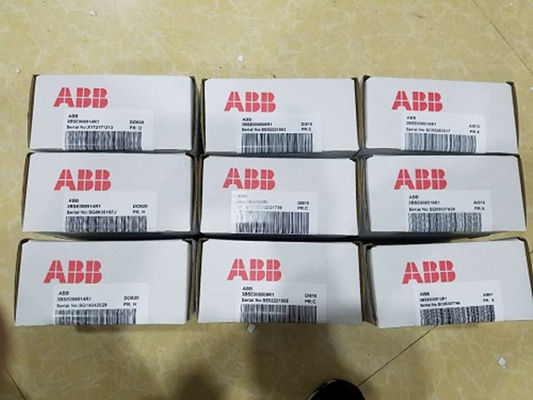 Recambios 3BSE020836R1 del PLC del módulo entrado 24V S/R 16 CH de DI840 ABB S800 Digitaces