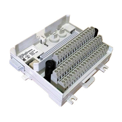 TU830V1 ABB S800 amplió los terminales 3BSE013234R1 de la señal de la unidad 2x16 de la terminación del módulo