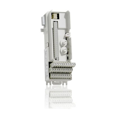 Terminales 3BSE013230R1 de la señal de la unidad 2x8 de la terminación del módulo del acuerdo de TU810V1 ABB S800