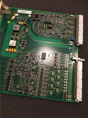 Recambios 57120001-PC del PLC de la entrada-salida de la CA S100 de DSAX110 ABB del tablero del módulo análogo de la entrada-salida