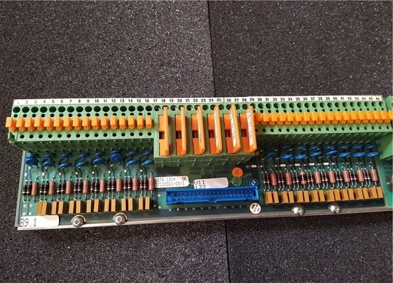 Recambios 3BSE015196R1 del PLC de la unidad de la conexión de los módulos de la entrada-salida de DSTA022A ABB