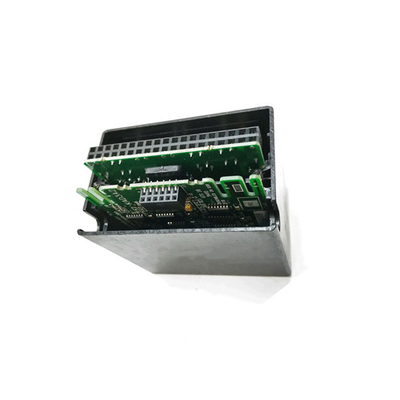 El control de campo de IC670ALG320 GE Fanuc GE salida el canal actual General Electric del voltaje 4