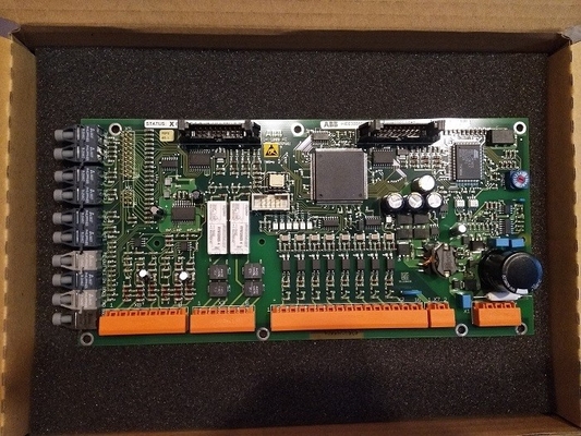 Recambios HIEE300888R0001 del PLC del módulo de procesador de control del UA C389 AE01 del dispositivo de UAC389AE01 ABB