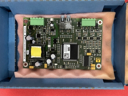 LDSYN-101 ABB conduce los recambios 3BHE005555R0101 del PLC del tablero de PC
