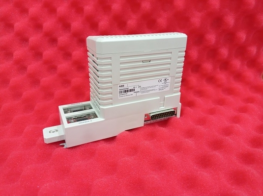 Entrada-salida DCS 3BSE030220R1 del interfaz del PLC AC800M Hardware PROFIBUS-DP/V1 de CI854AK01 ABB