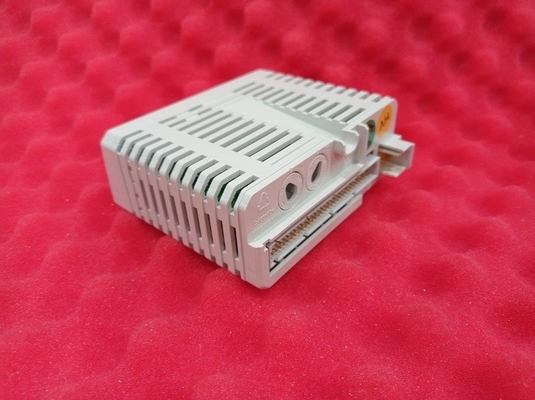 PLC análogo DCS 3BSE040662R1 del módulo entrado del CH de la unidad 8 de la IDT de AI830A ABB