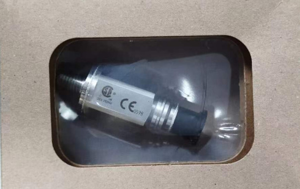 Bently Nevada 330525-CN Velomitor XA Sensor de piezo-velocidad Monitoreo del estado de las máquinas