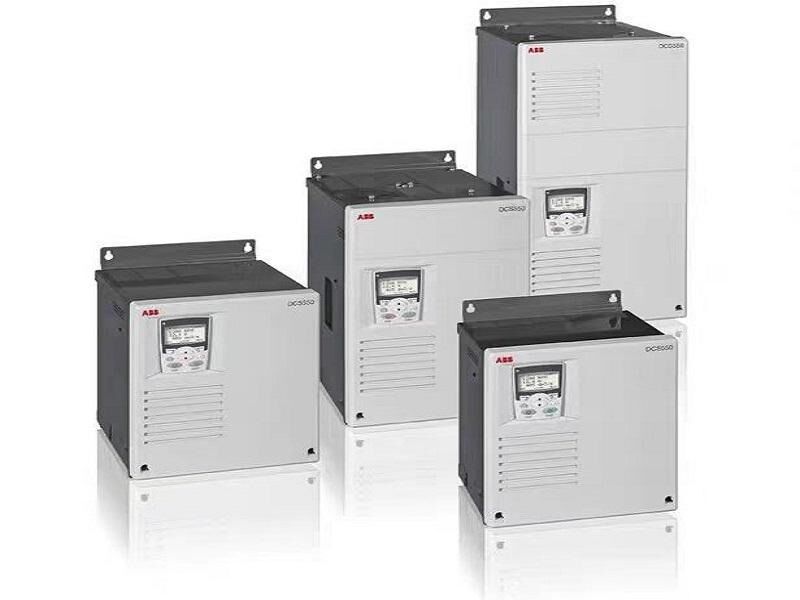 Rack del sistema ABB 89IL01/R3a con 12 meses de garantía, dimensiones compactas de 16*16*12cm y diseño ligero de 1 kg