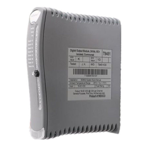 El PLC triple de T9451 ICS confiaba en MAÑANA 24 módulos de salida de Digitaces del canal de 48V DC 8