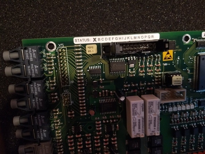UBC717AE01 ABB UB C717 AE01 Unidades de fuente de alimentación Tablero de control PLC Repuestos HIEE300927R0001