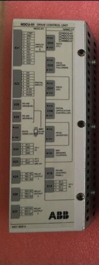 Los módulos de ABB DCS ACS 600 MultiDrive conducen los recambios NDCU-51C del PLC de la unidad de control